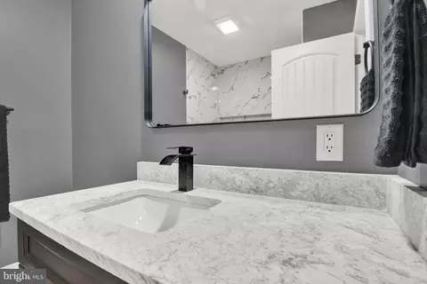 Bath - 225 Leppo Rd, Westminster, MD 21158 photo 1 of 6