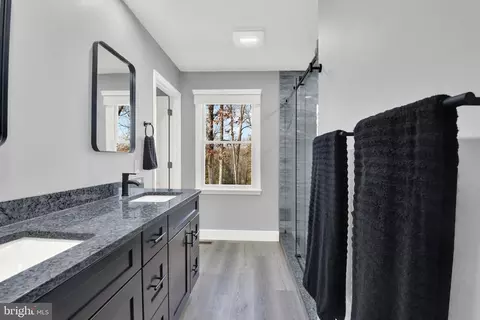 Bath - 225 Leppo Rd, Westminster, MD 21158 photo 4 of 6