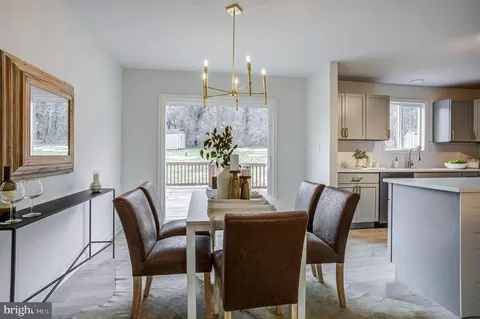 Dining - 810 Knobs End Dr, Westminster, MD 21158 photo 3 of 3
