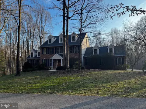 1529 Middle Run Dr, Finksburg, MD 21048