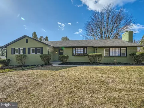 333 Mary Ave, Westminster, MD 21157