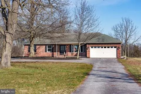5114 Stonesifer Rd, Taneytown, MD 21787