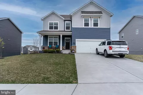 Exterior - 607 Stonegate Rd, Westminster, MD 21157 photo 4 of 5