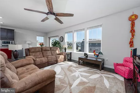Living - 607 Stonegate Rd, Westminster, MD 21157 photo 1 of 2