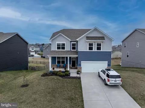 607 Stonegate Rd, Westminster, MD 21157