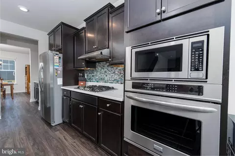 Kitchen - 607 Stonegate Rd, Westminster, MD 21157 photo 4 of 6