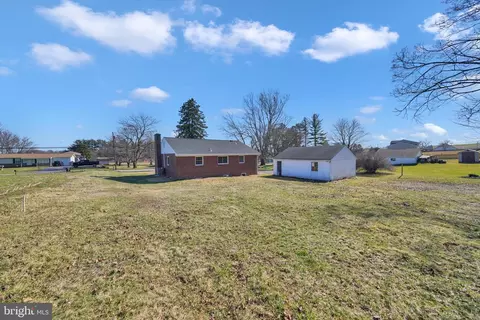 Exterior - 3566 Basler Rd, Hampstead, MD 21074 photo 10 of 11
