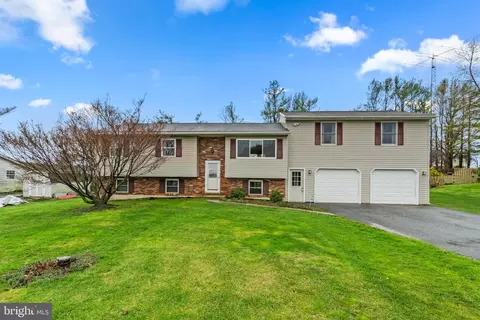 2117 Ebbvale Rd, Manchester, MD 21102