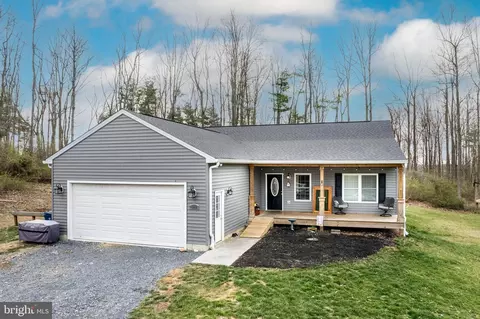 1353 Clear Spring Dr, Westminster, MD 21157