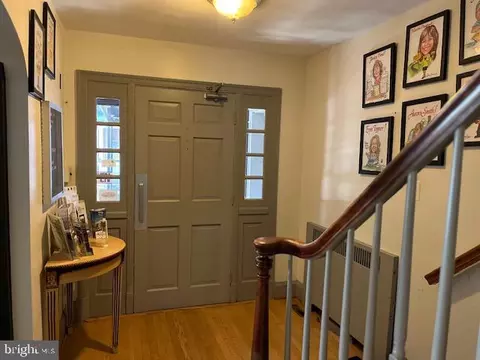Entry Way - 135 E Main St, Westminster, MD 21157 photo 3 of 9