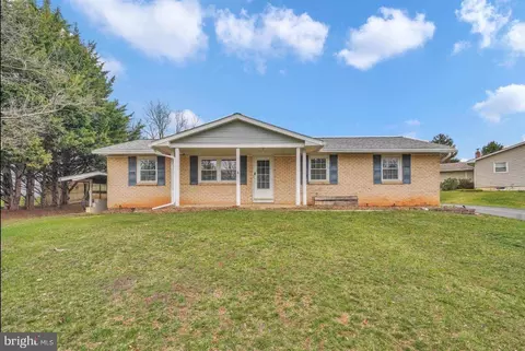 1252 Carrollyn Dr, Westminster, MD 21158