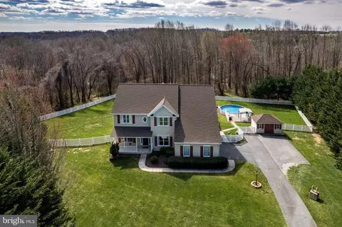 4707 Gold Finch Dr, Hampstead, MD 21074