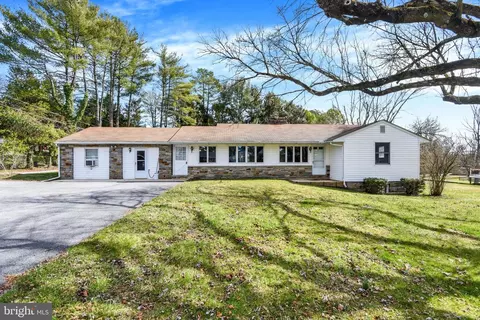6327 Oakland Mills Rd, Sykesville, MD 21784