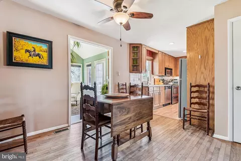 Kitchen - 4517 Foxtail Rd, Hampstead, MD 21074 photo 2 of 6