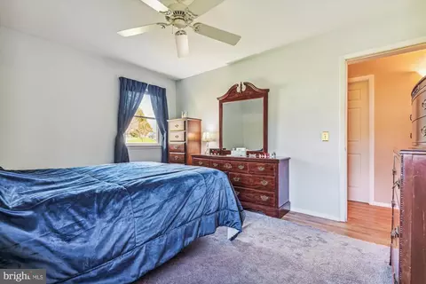 Bedroom - 4517 Foxtail Rd, Hampstead, MD 21074 photo 3 of 5