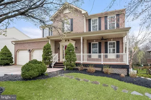 451 Hawkridge Ln, Sykesville, MD 21784