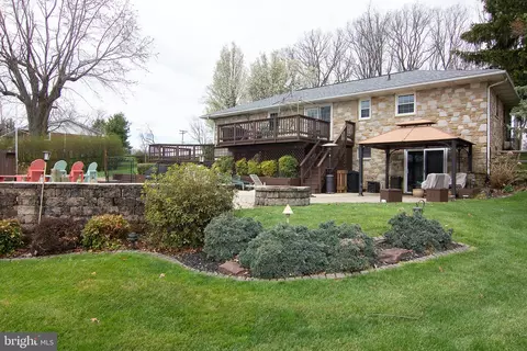 Exterior - 4817 Dave Rill Rd, Hampstead, MD 21074 photo 6 of 13