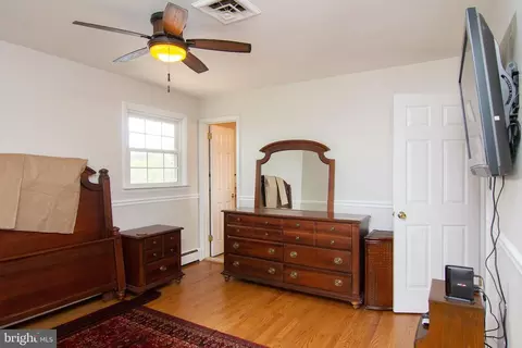 Bedroom - 4817 Dave Rill Rd, Hampstead, MD 21074 photo 1 of 2