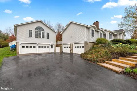 Exterior - 283 Stem Rd, Union Bridge, MD 21791 photo 2 of 15