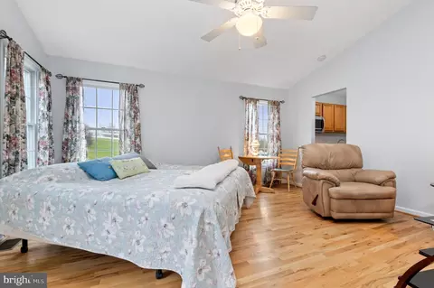 Bedroom - 283 Stem Rd, Union Bridge, MD 21791 photo 3 of 7