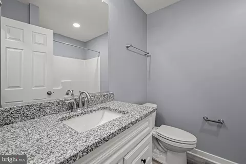 Bath - 308 E Thomas St, Union Bridge, MD 21791 photo 2 of 3