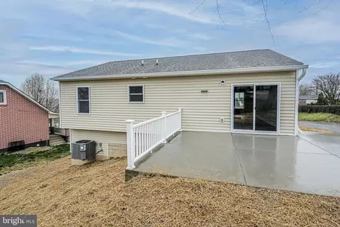 Exterior - 308 E Thomas St, Union Bridge, MD 21791 photo 9 of 10