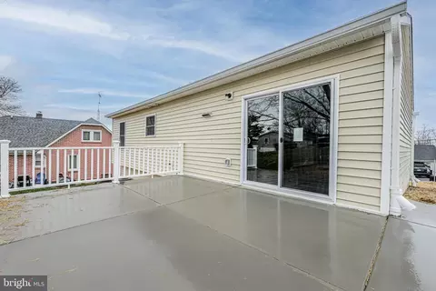 Exterior - 308 E Thomas St, Union Bridge, MD 21791 photo 8 of 10