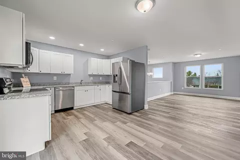 Dining - 308 E Thomas St, Union Bridge, MD 21791 photo 1 of 2