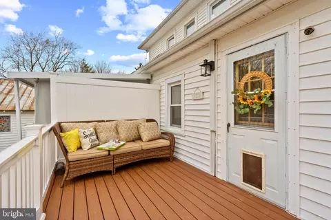 Exterior - 64 S Colonial Ave S, Westminster, MD 21157 photo 3 of 6