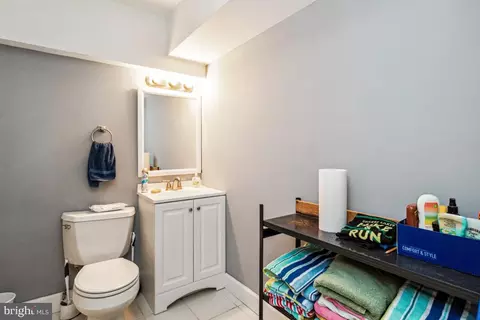 Bath - 80 Figleaf Dr, Hampstead, MD 21074 photo 5 of 5
