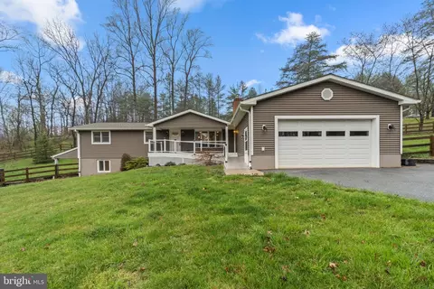 4822 Old Washington Rd, Sykesville, MD 21784