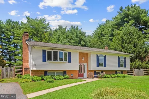 3988 Robin Hood Way, Sykesville, MD 21784