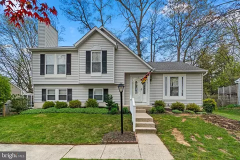 6674 Mid Summer Night Ct, Sykesville, MD 21784