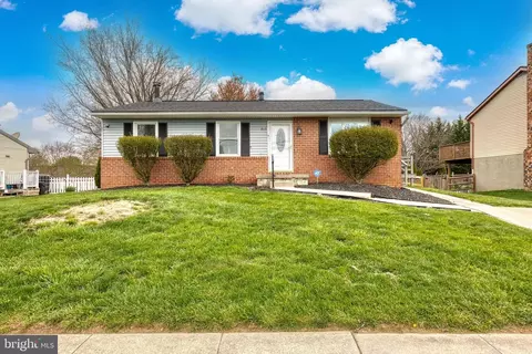 818 Uniontown Rd, Westminster, MD 21158