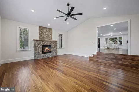 Living - 44 Sullivan Rd, Westminster, MD 21157 photo 4 of 6
