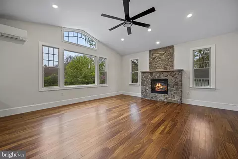 Living - 44 Sullivan Rd, Westminster, MD 21157 photo 5 of 6