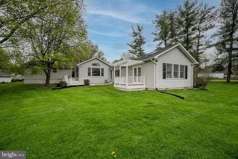Exterior - 44 Sullivan Rd, Westminster, MD 21157 photo 16 of 22