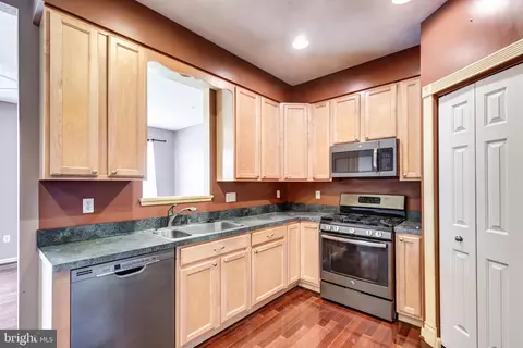 Kitchen - 1842 Upper Forde Ln, Hampstead, MD 21074 photo 4 of 5