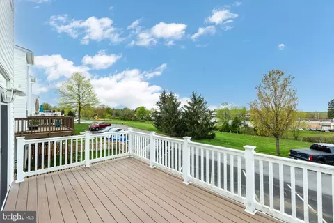Exterior - 1842 Upper Forde Ln, Hampstead, MD 21074 photo 7 of 13