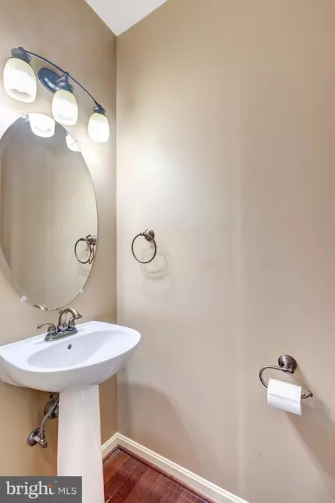 Bath - 1842 Upper Forde Ln, Hampstead, MD 21074 photo 1 of 5