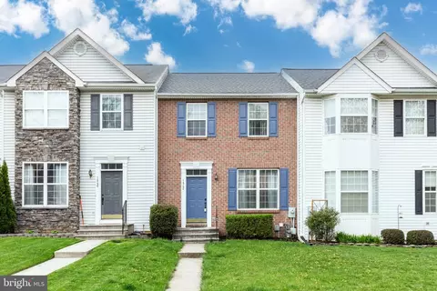 1842 Upper Forde Ln, Hampstead, MD 21074