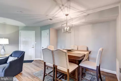 Dining - 3850 Normandy Dr #1B, Hampstead, MD 21074 photo 3 of 4