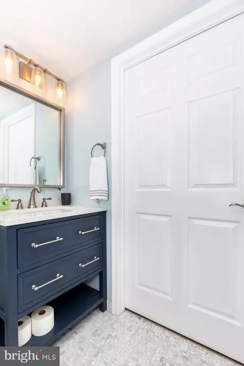 Bath - 3850 Normandy Dr #1B, Hampstead, MD 21074 photo 3 of 6