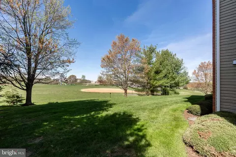 Exterior - 3850 Normandy Dr #1B, Hampstead, MD 21074 photo 6 of 7