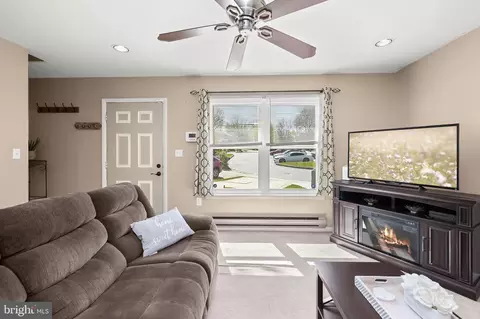 Living - 838 Ewing Dr, Westminster, MD 21158 photo 5 of 9