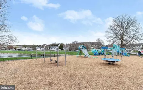 View/Area - 838 Ewing Dr, Westminster, MD 21158 photo 1 of 2