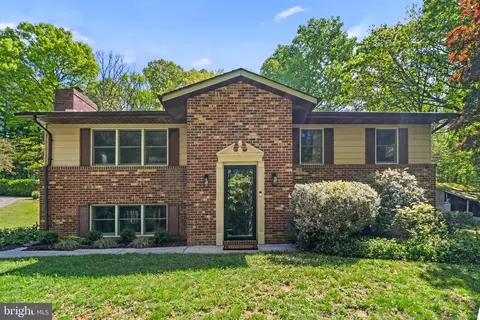 4423 Klee Ct, Sykesville, MD 21784