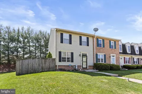 326 Logan Dr, Westminster, MD 21157