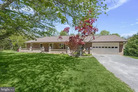 5207 Stone Mill Ct, Sykesville, MD 21784