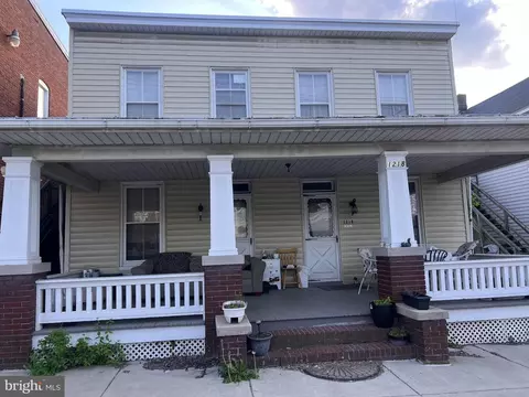 1218 N Main St, Hampstead, MD 21074